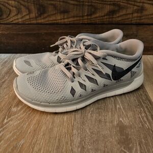 Nike Free 5.0 Sneakers